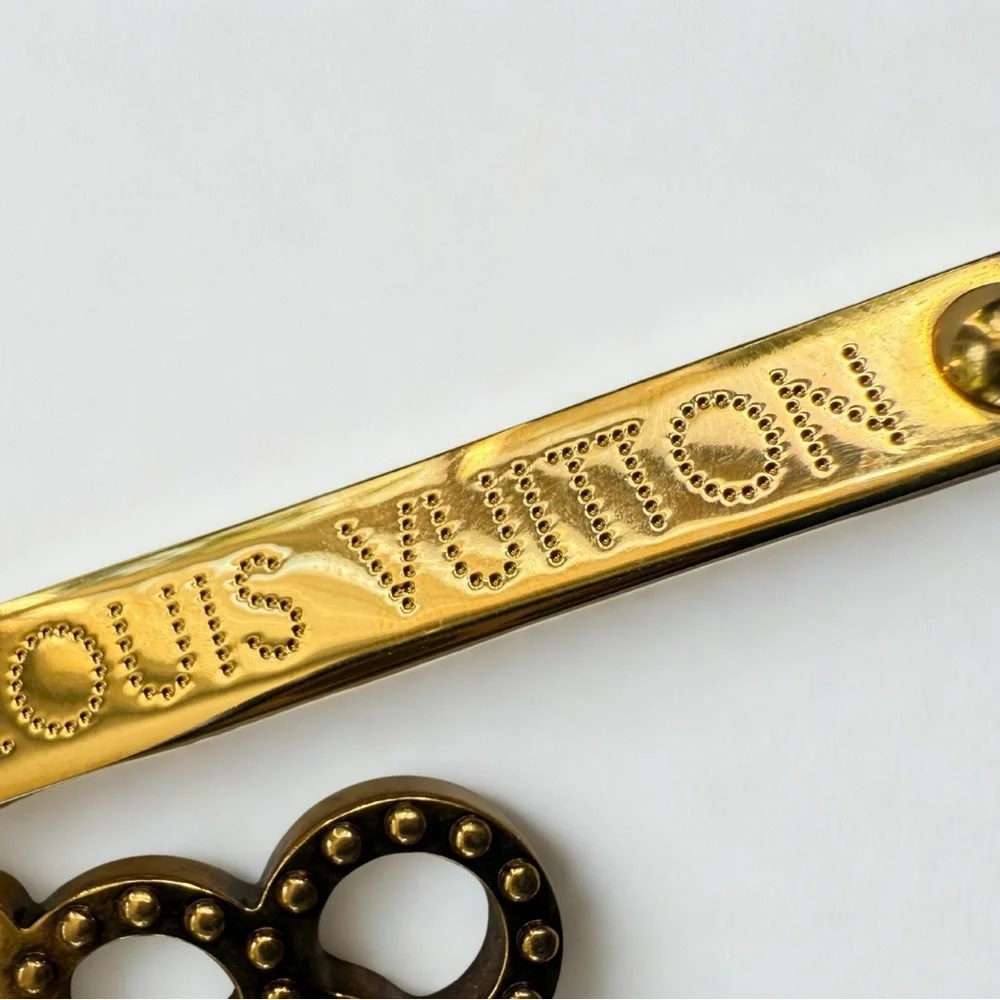LOUIS VUITTON Cert  Auth Bijoux Sac Tapage Bag Charm Keychain w/ COA, box & bag - Picture 10 of 13